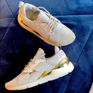 Women Puma Ignite. size 7.5